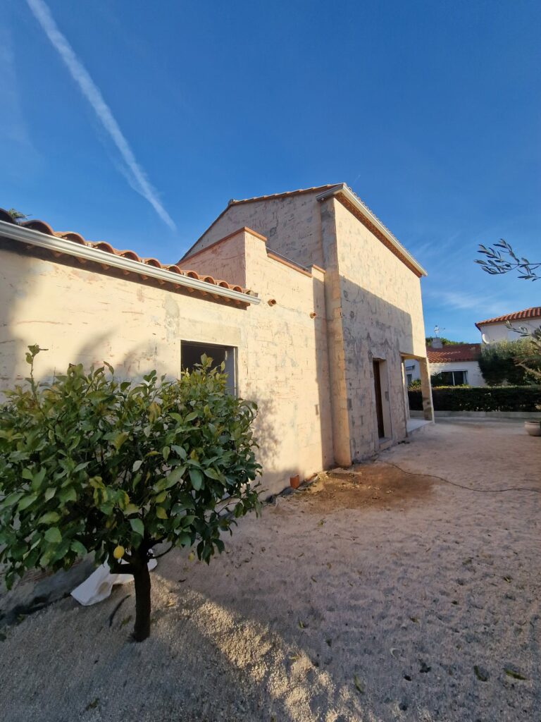 mxconstruction-maison-villa-maconnerie-macon-renovation-piscine-66-villelongue-dels-monts
