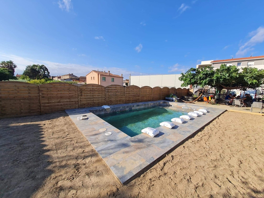 mxconstruction-maison-villa-maconnerie-macon-renovation-piscine-66-villelongue-dels-monts-pyrénées-orientales