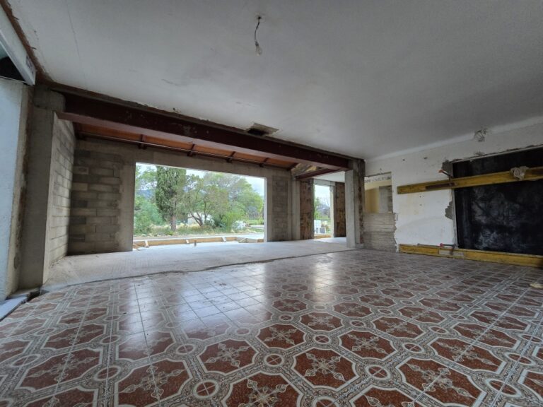mxconstruction-maison-villa-maconnerie-macon-renovation-piscine-66-villelongue-dels-monts-pyrénées-orientales